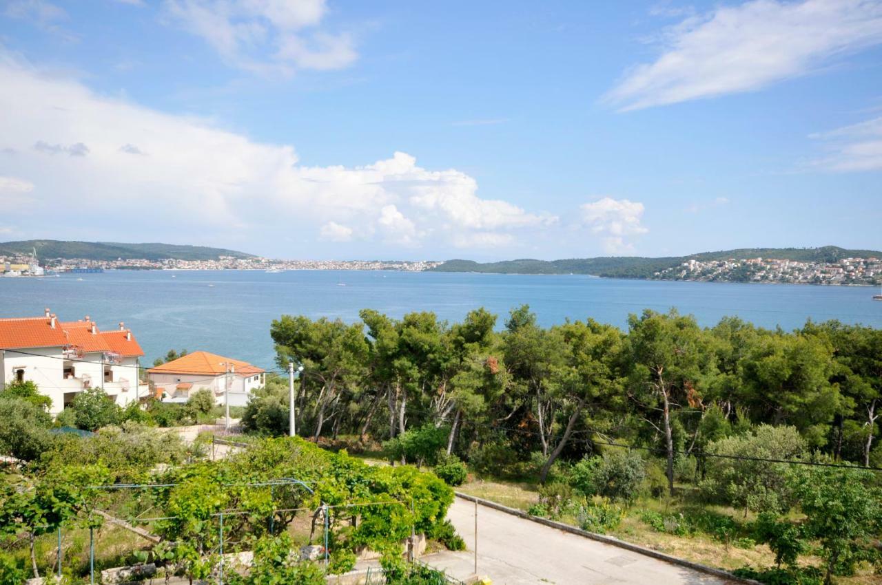 Apartment Sandra Trogir Ngoại thất bức ảnh