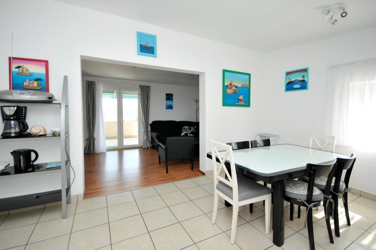 Apartment Sandra Trogir Ngoại thất bức ảnh